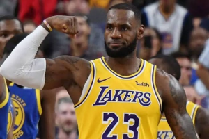 LeBron James Blasts Lakers Board