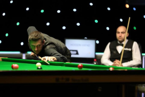 Iran’s Hossein Vafaei Concedes Defeat to Mark Selby at 2023 Shanghai Snooker Masters